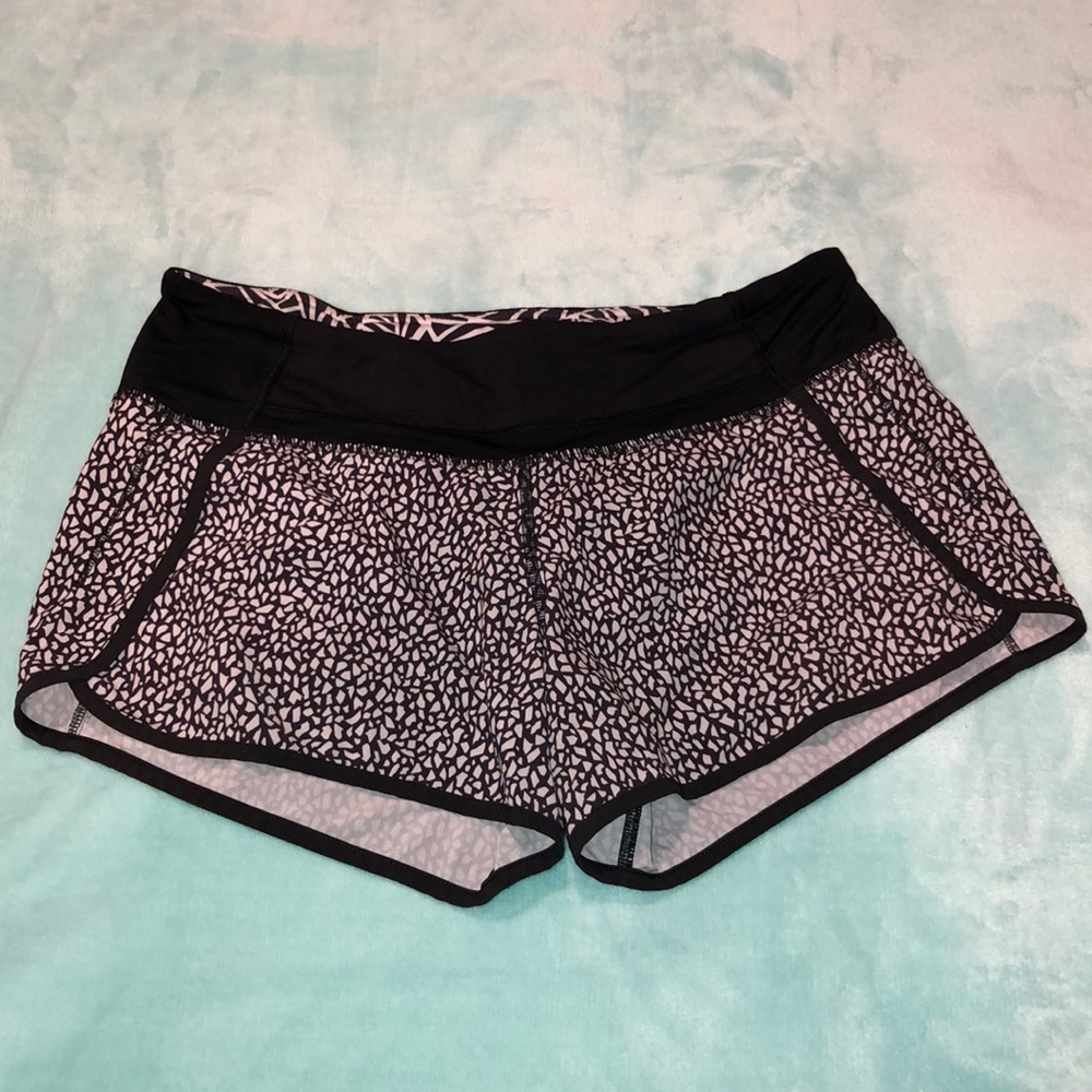 Lululemon shorts !!